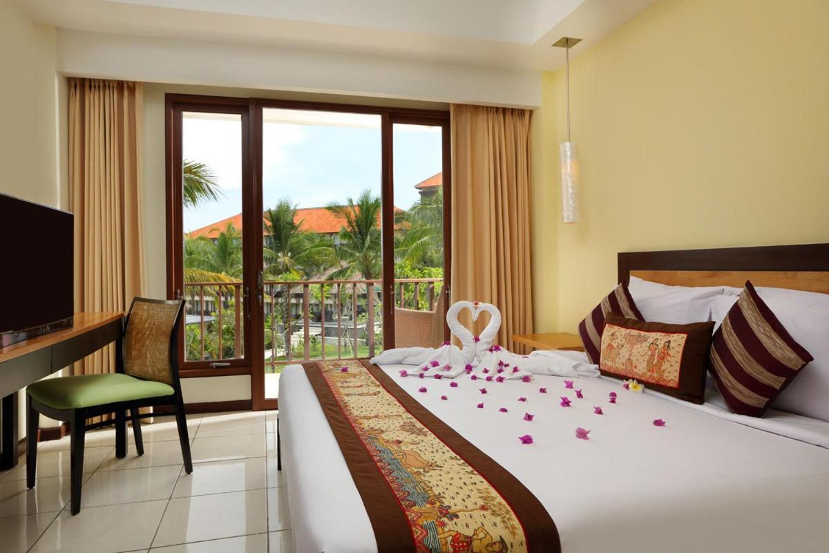 New Kuta Hotel อูลูวาตู ภายนอก รูปภาพ