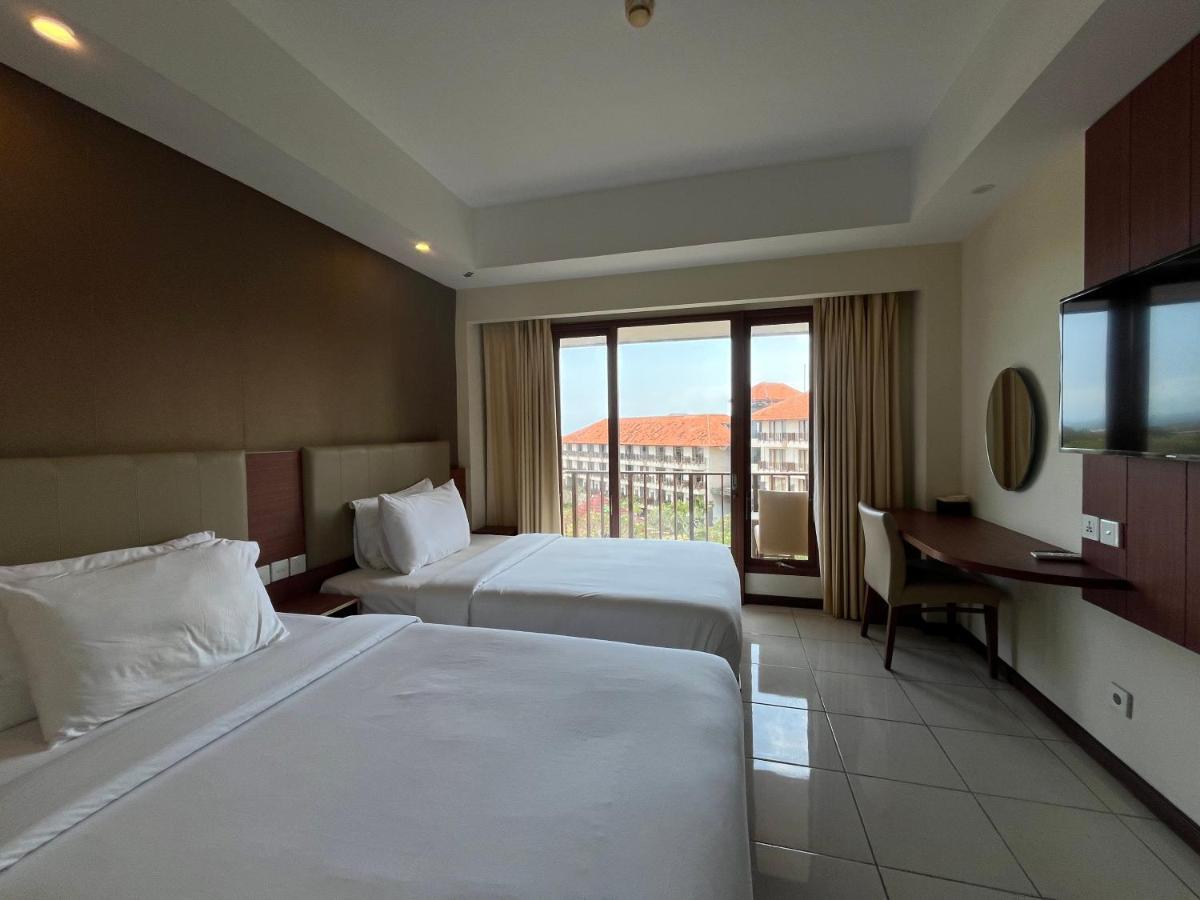 New Kuta Hotel อูลูวาตู ภายนอก รูปภาพ